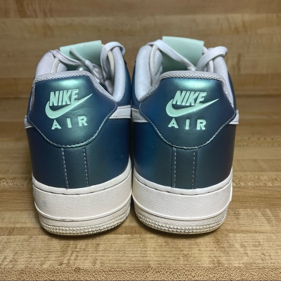 Nike Air Force 1 Fresh Mint 823511-301 Iridescent Metallic Shoes '07 LV1 Size 10 - Picture 4 of 7